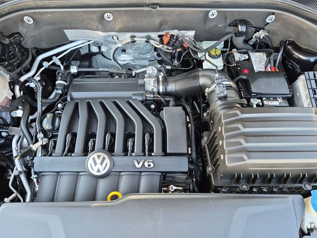 Thumbnail: 2018 Volkswagen Atlas - 9