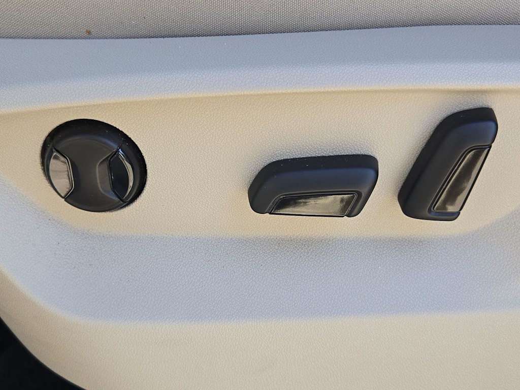 Thumbnail: 2019 Volkswagen Atlas - 24