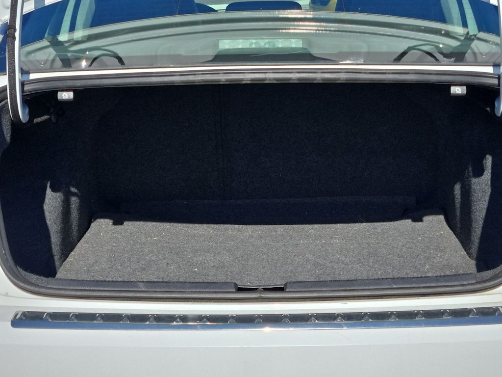 Thumbnail: 2021 Volkswagen Passat - 18