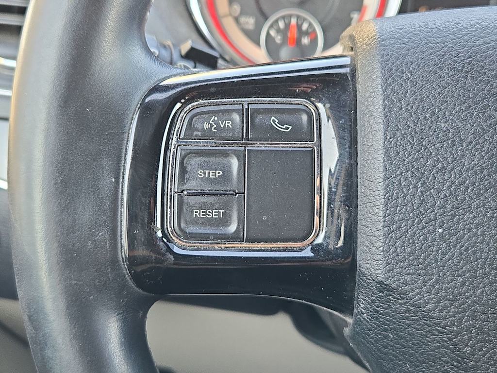 Thumbnail: 2018 Dodge Grand Caravan - 28