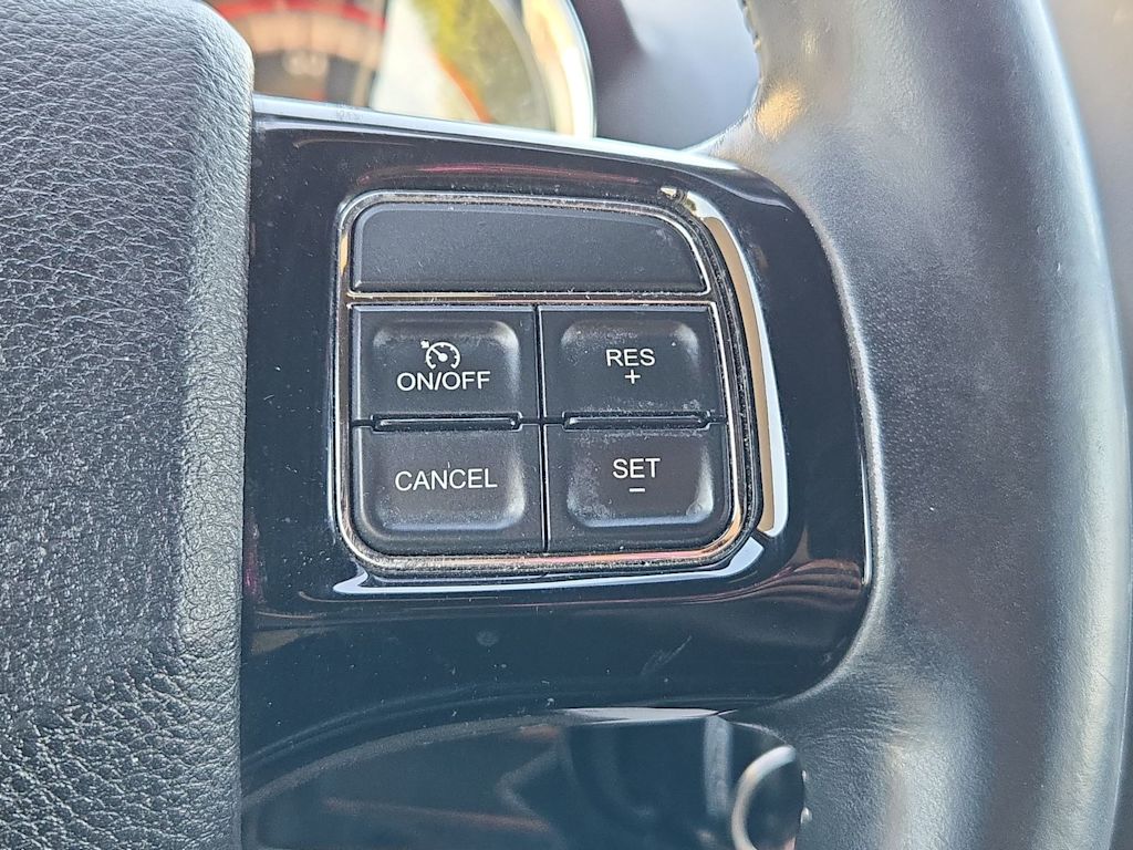 Thumbnail: 2018 Dodge Grand Caravan - 29