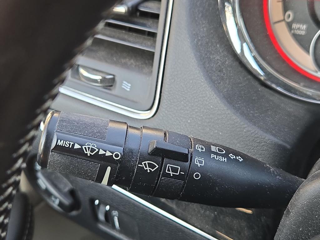 Thumbnail: 2018 Dodge Grand Caravan - 14