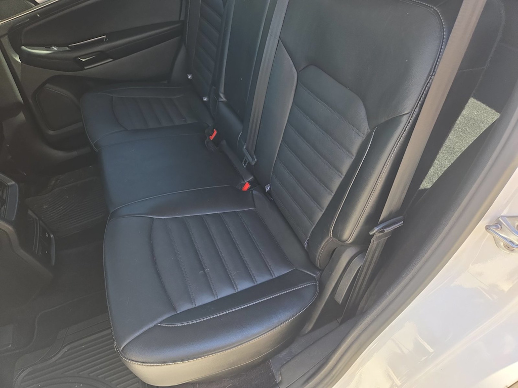 Thumbnail: 2016 Ford Edge - 27