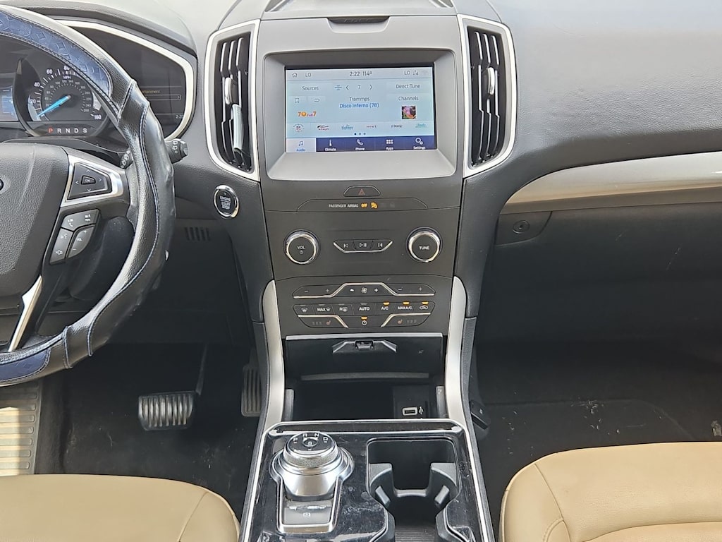 Thumbnail: 2020 Ford Edge - 13