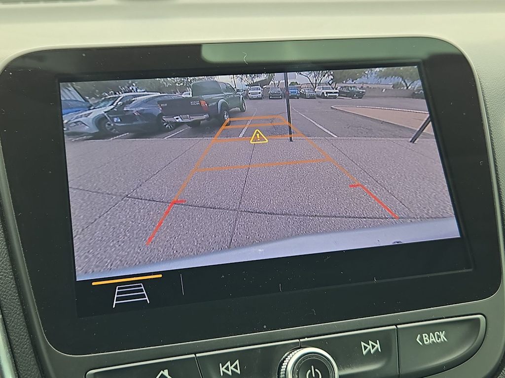 Thumbnail: 2021 Chevrolet Equinox - 15