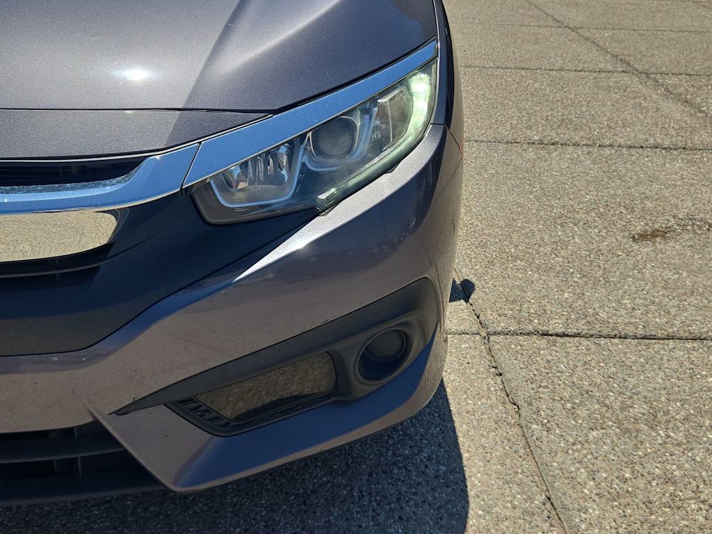 Thumbnail: 2016 Honda Civic - 23