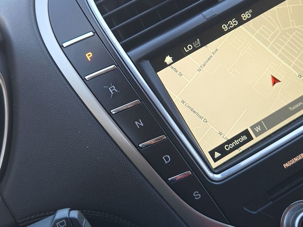 Thumbnail: 2018 Lincoln MKX - 35