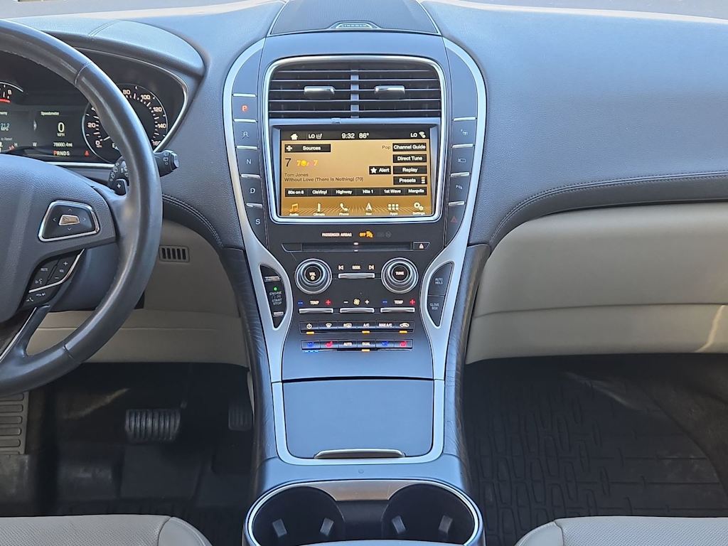 Thumbnail: 2018 Lincoln MKX - 14