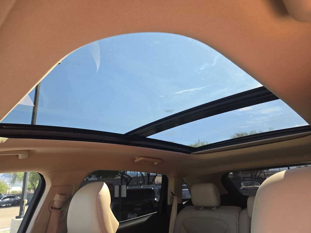 Thumbnail: 2018 Lincoln MKX - 26