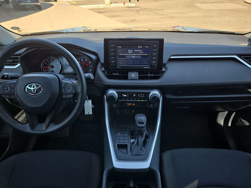 Thumbnail: 2022 Toyota RAV4 - 9