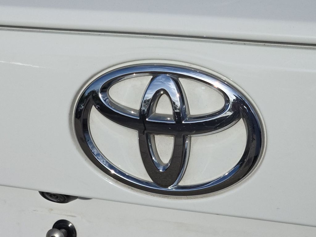 Thumbnail: 2024 Toyota RAV4 - 6