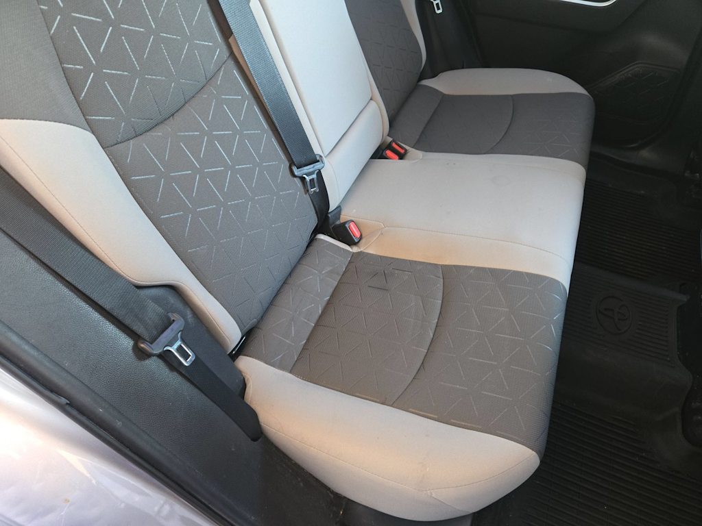 Thumbnail: 2020 Toyota RAV4 - 11