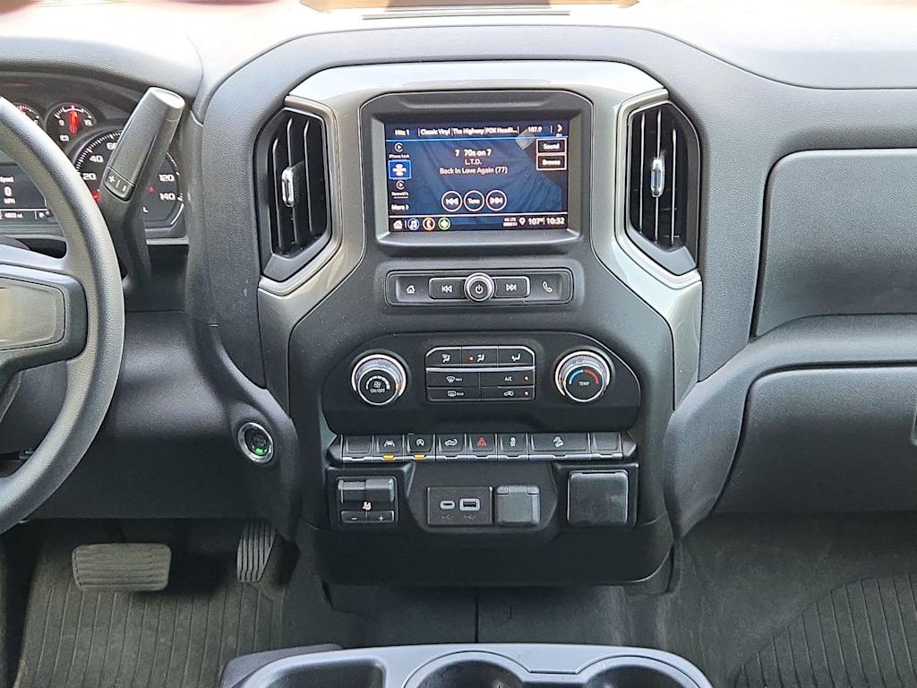 Thumbnail: 2026 Chevrolet Silverado 1500 - 13