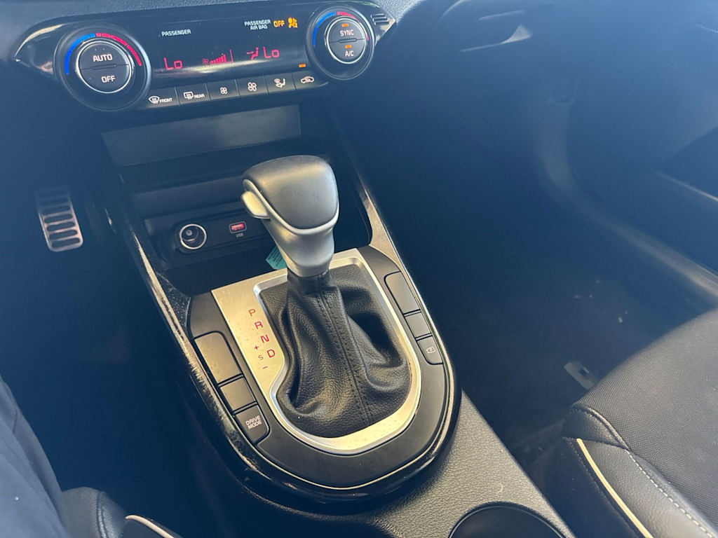 Thumbnail: 2023 Kia Forte - 15