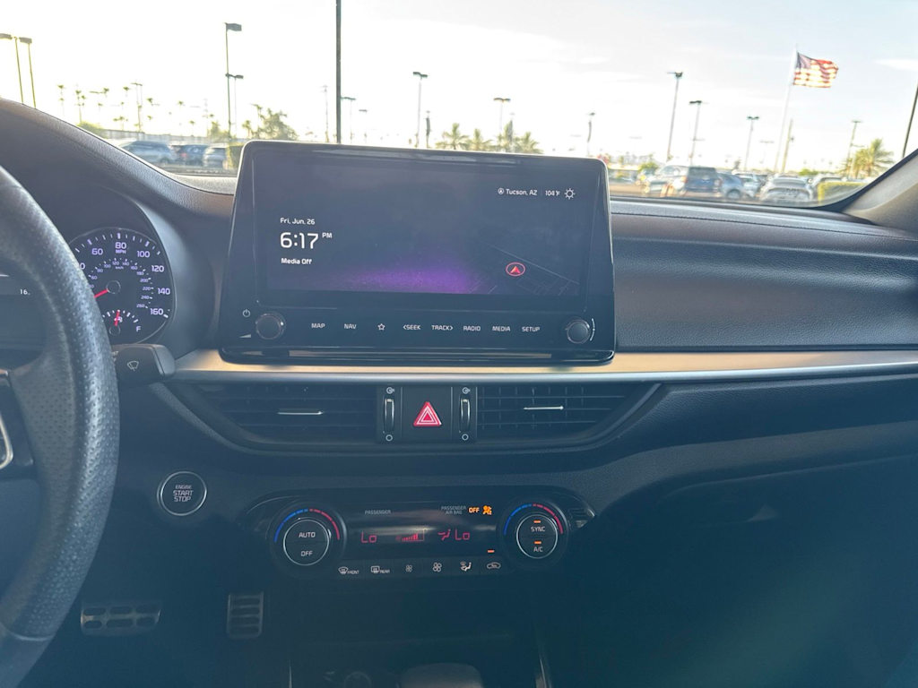 Thumbnail: 2023 Kia Forte - 14