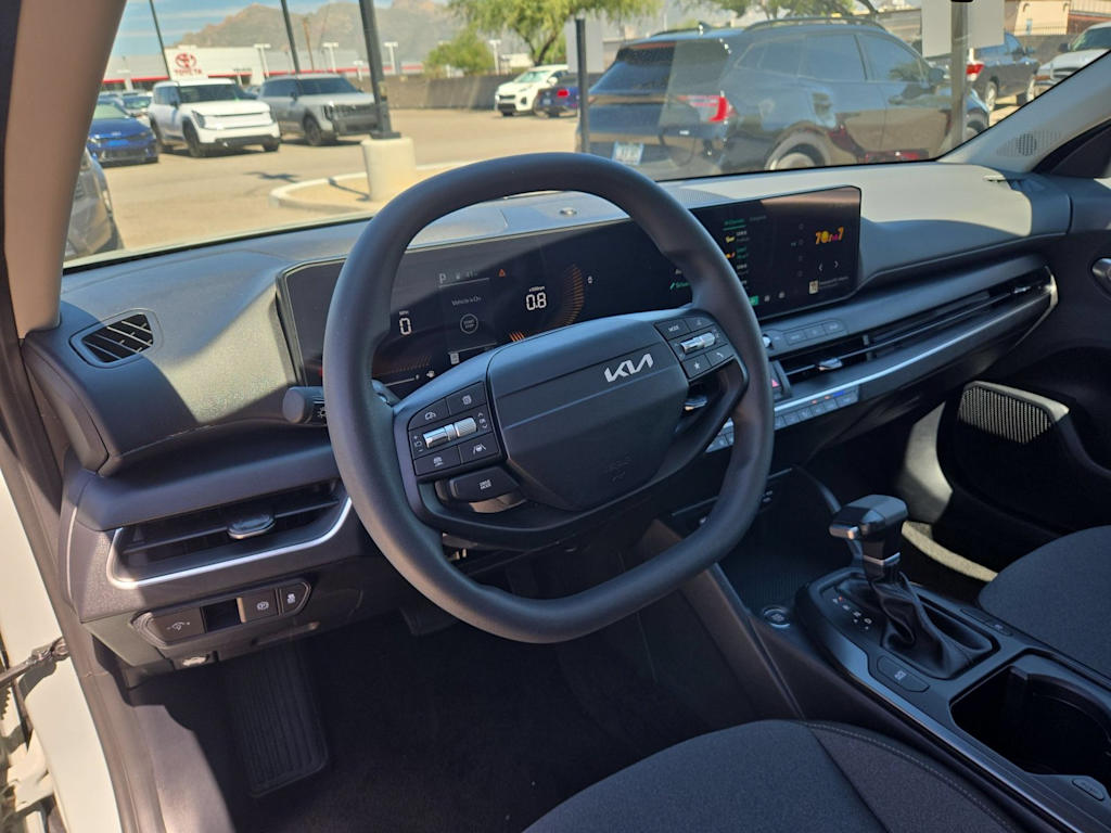 Thumbnail: 2026 Kia K4 - 2