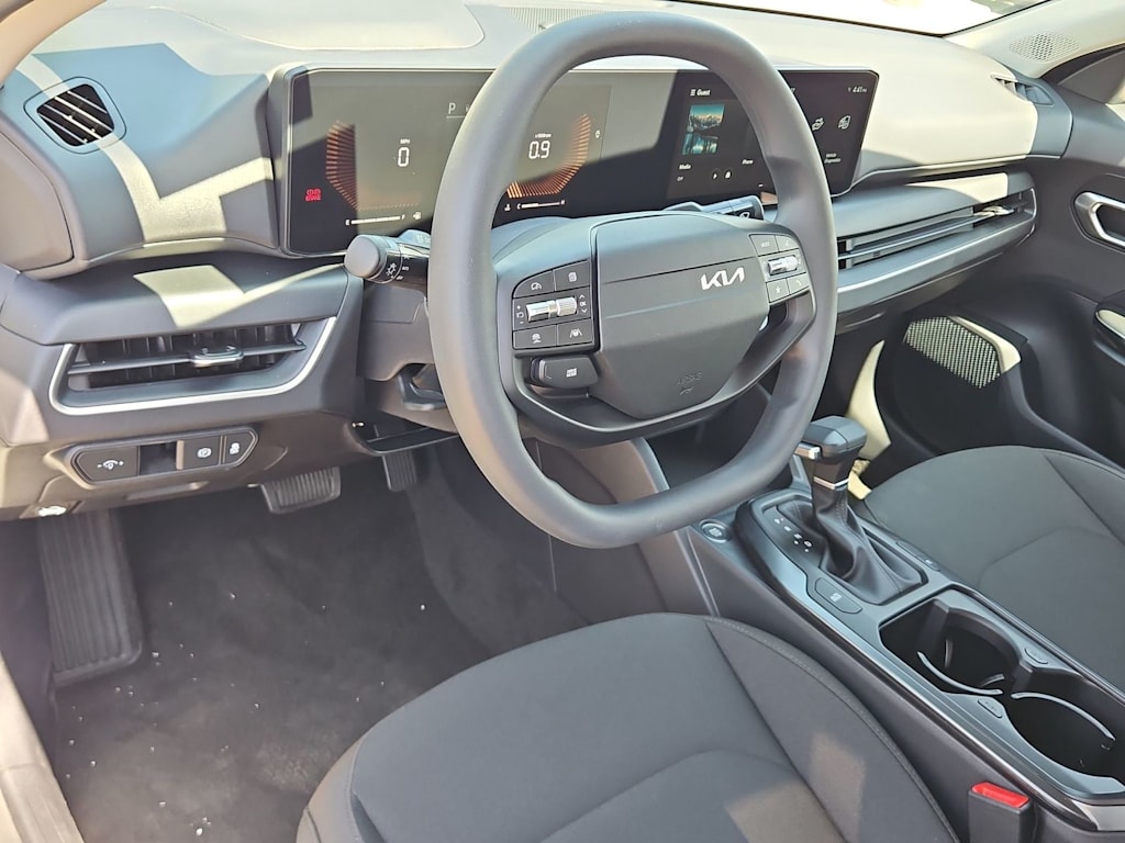 Thumbnail: 2026 Kia K4 - 2