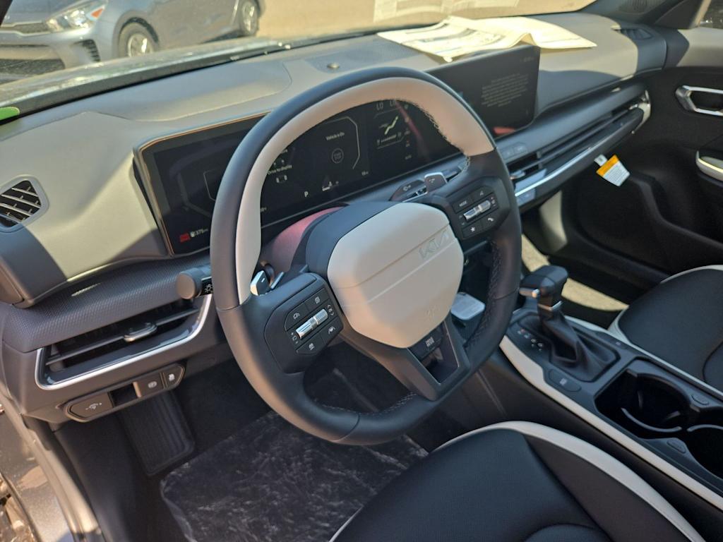 Thumbnail: 2026 Kia K4 - 2
