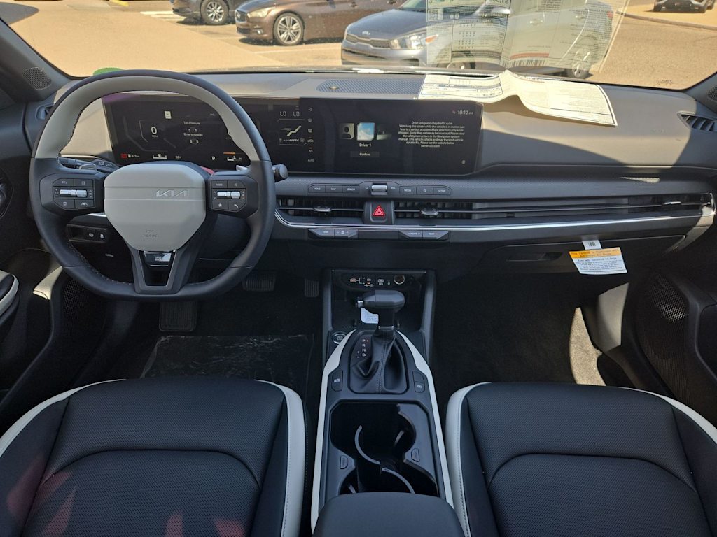 Thumbnail: 2026 Kia K4 - 10