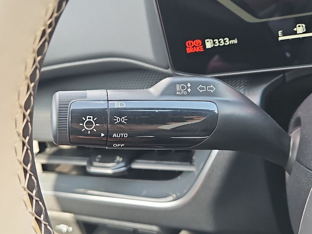 Thumbnail: 2026 Kia K4 - 32