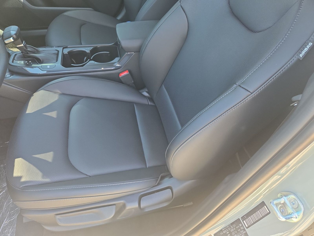 Thumbnail: 2026 Kia K4 - 11