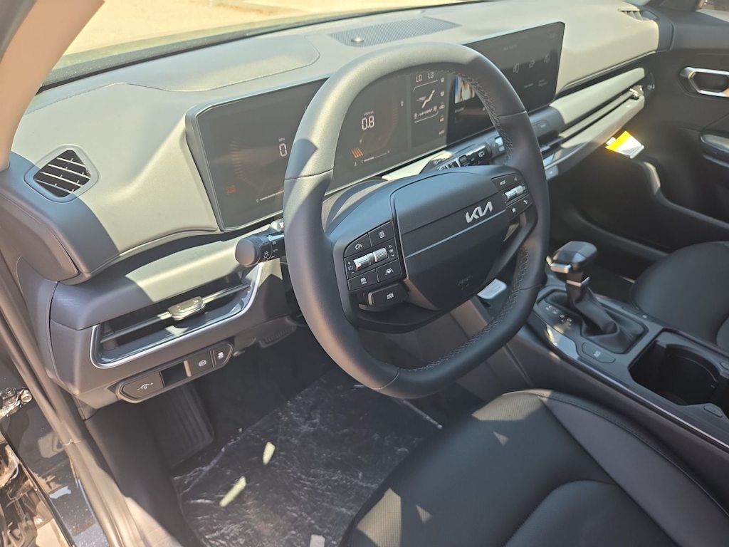 Thumbnail: 2026 Kia K4 - 2