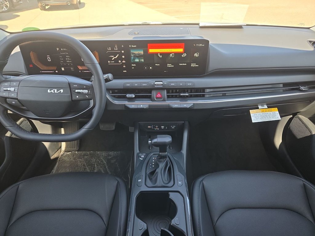 Thumbnail: 2026 Kia K4 - 10