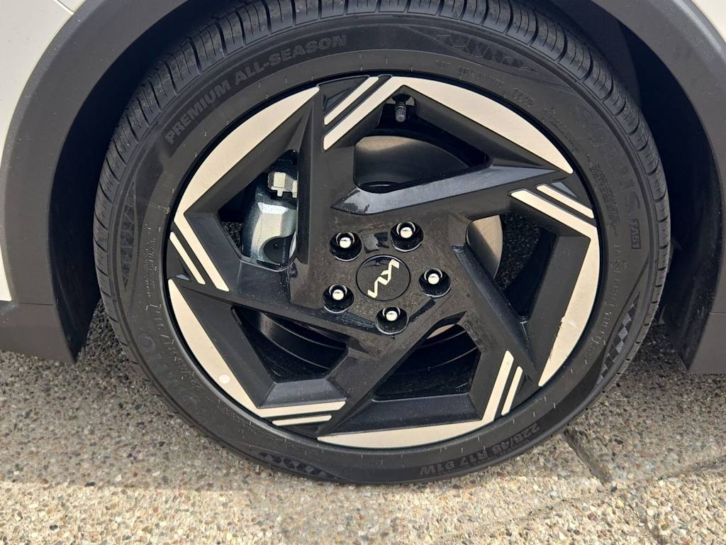 Thumbnail: 2026 Kia K4 - 7