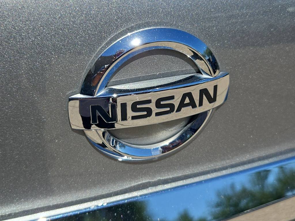 Thumbnail: 2013 Nissan Sentra - 6