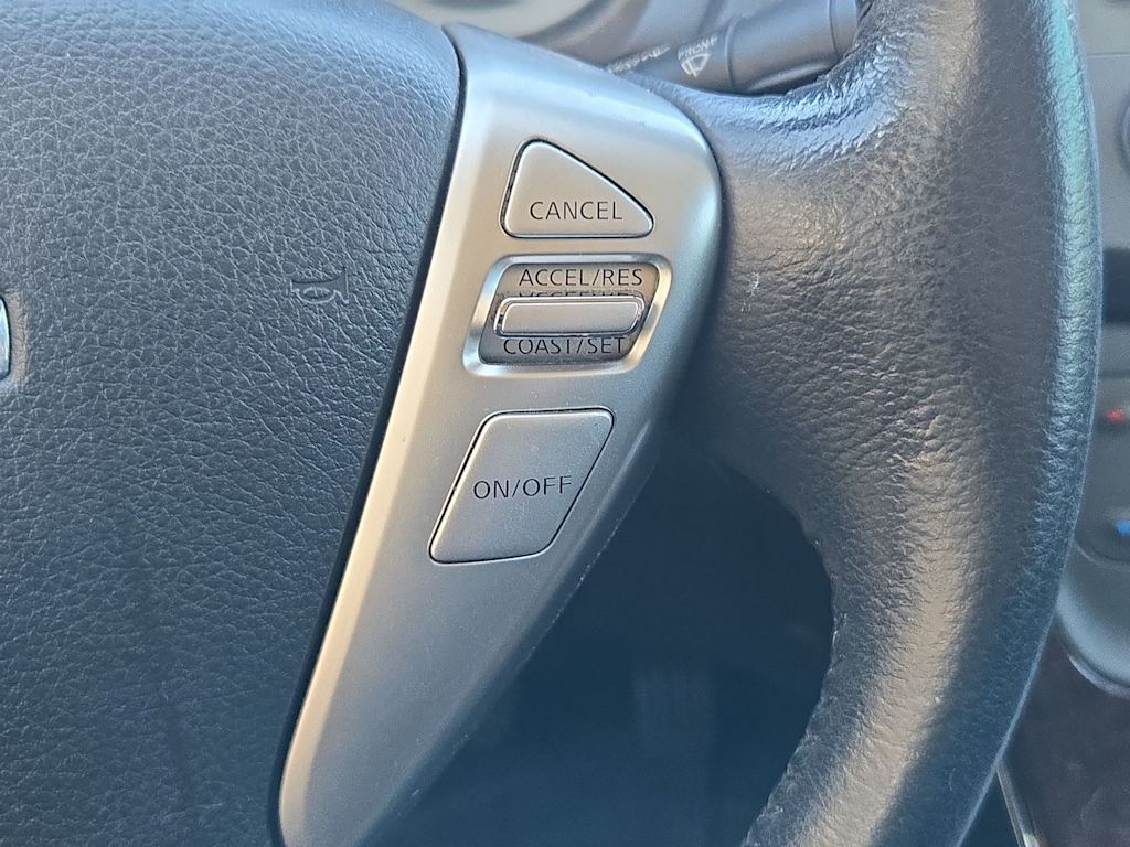 Thumbnail: 2013 Nissan Sentra - 29