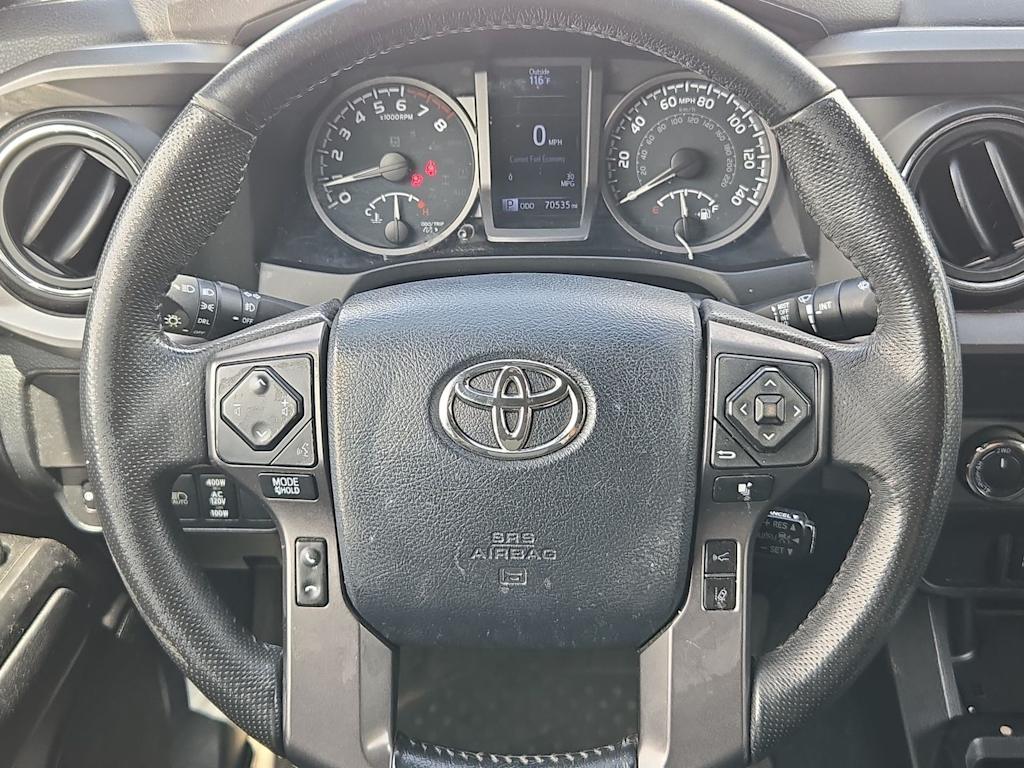 Thumbnail: 2020 Toyota Tacoma - 12