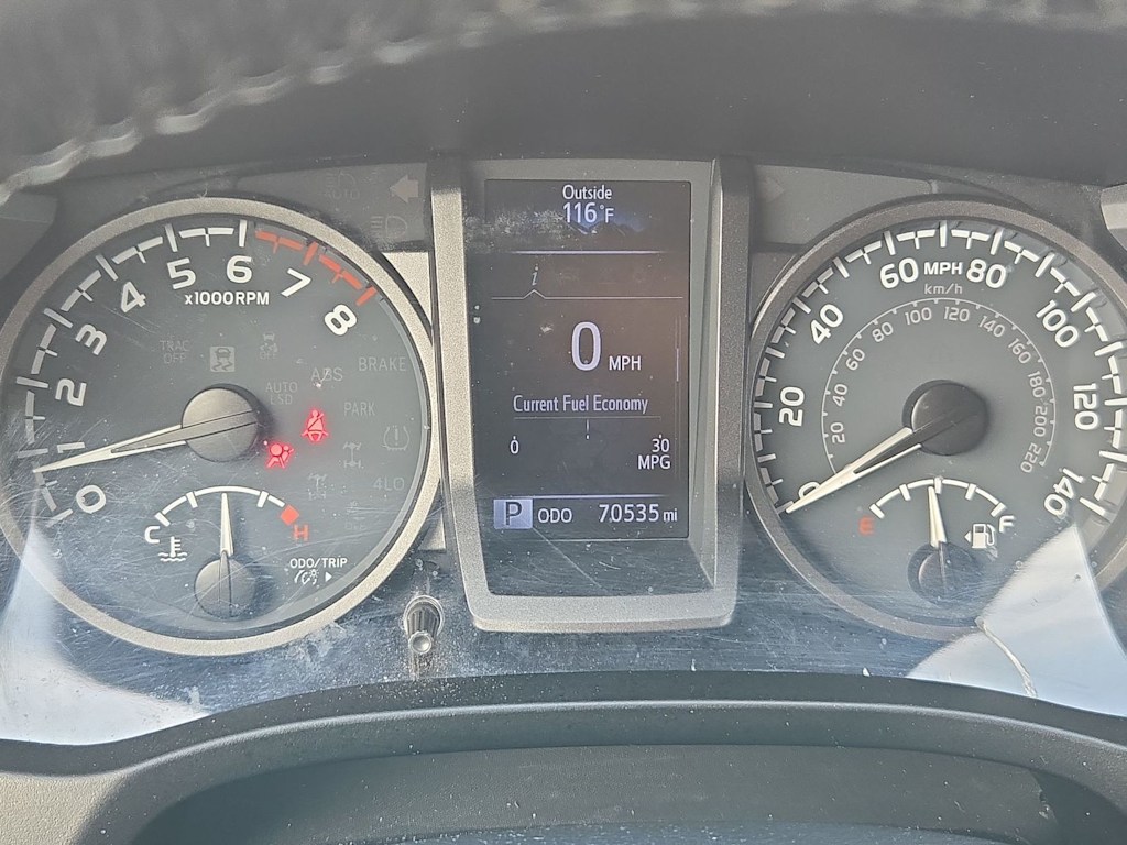 Thumbnail: 2020 Toyota Tacoma - 15