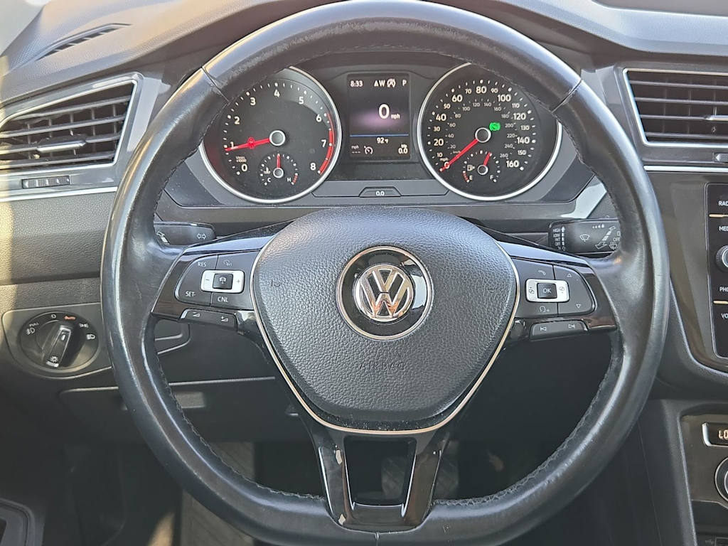 Thumbnail: 2018 Volkswagen Tiguan - 12