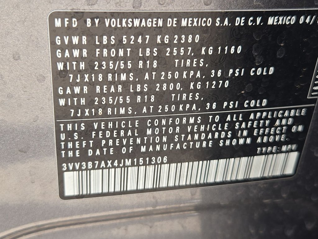 Thumbnail: 2018 Volkswagen Tiguan - 18