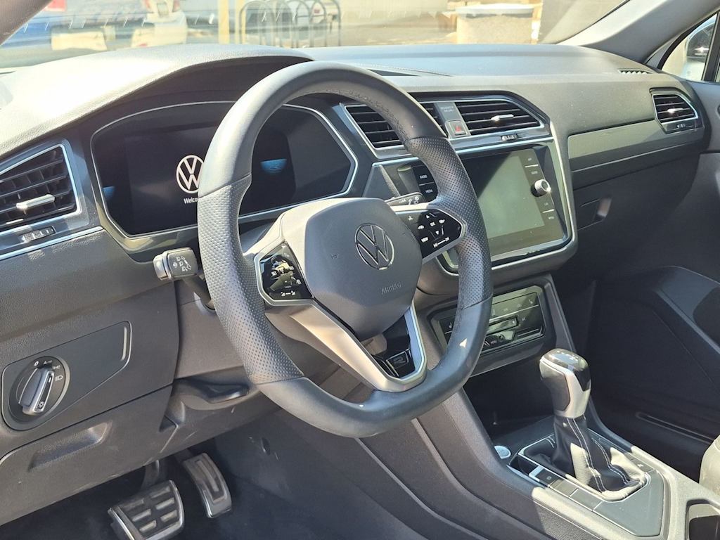 Thumbnail: 2022 Volkswagen Tiguan - 2