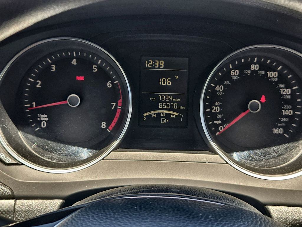 Thumbnail: 2015 Volkswagen Jetta - 15