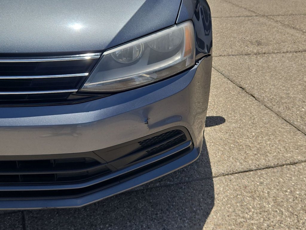 Thumbnail: 2015 Volkswagen Jetta - 22