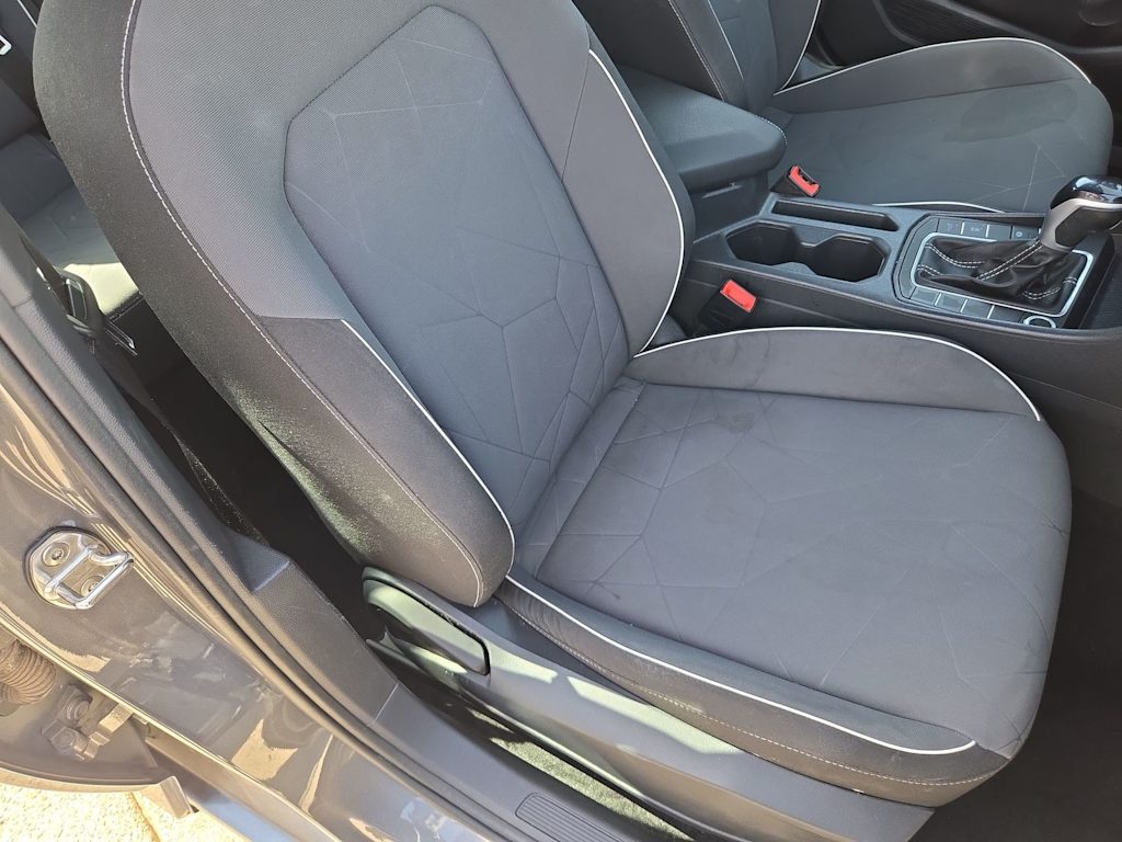 Thumbnail: 2025 Volkswagen Jetta - 10