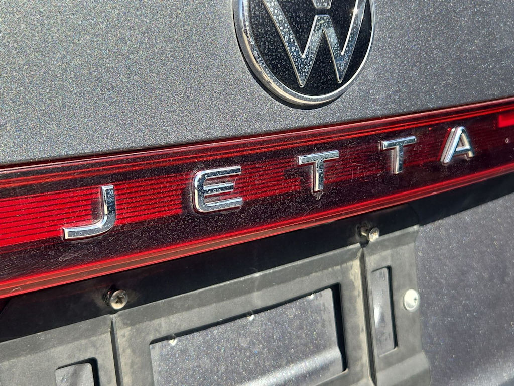 Thumbnail: 2025 Volkswagen Jetta - 25