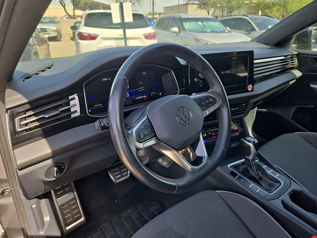 Thumbnail: 2025 Volkswagen Jetta - 2