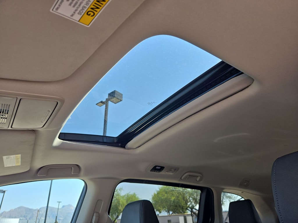 Thumbnail: 2025 Honda Odyssey - 24