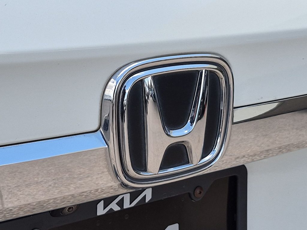 Thumbnail: 2019 Honda Odyssey - 7