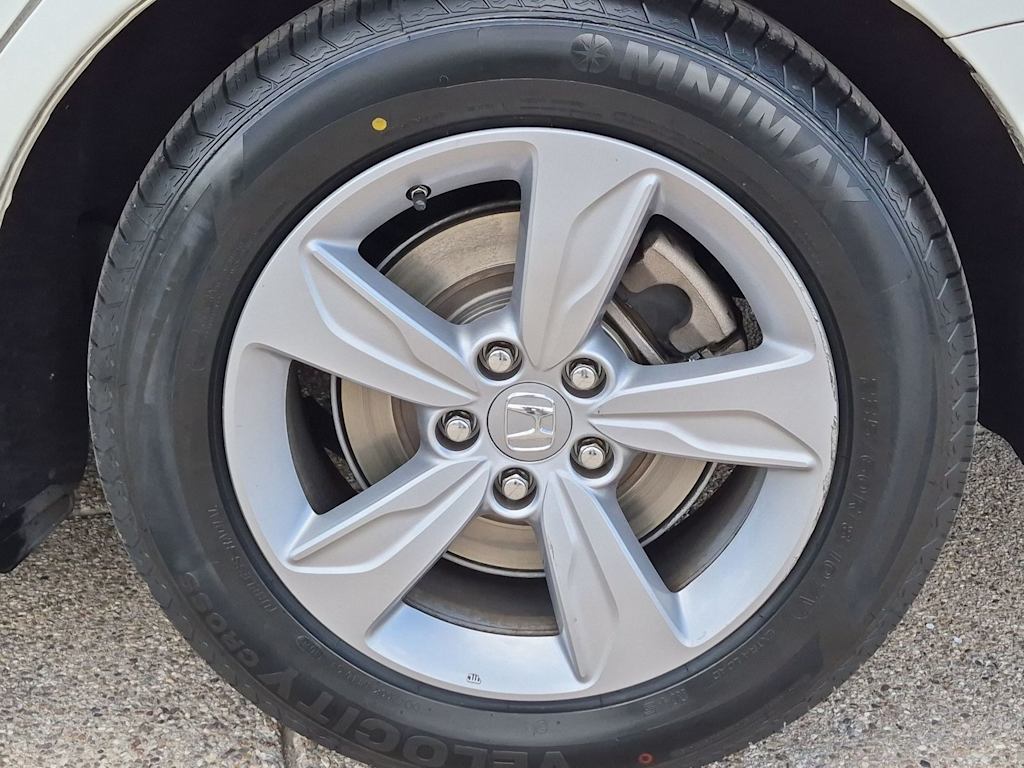 Thumbnail: 2019 Honda Odyssey - 8