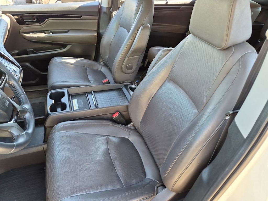 Thumbnail: 2019 Honda Odyssey - 11