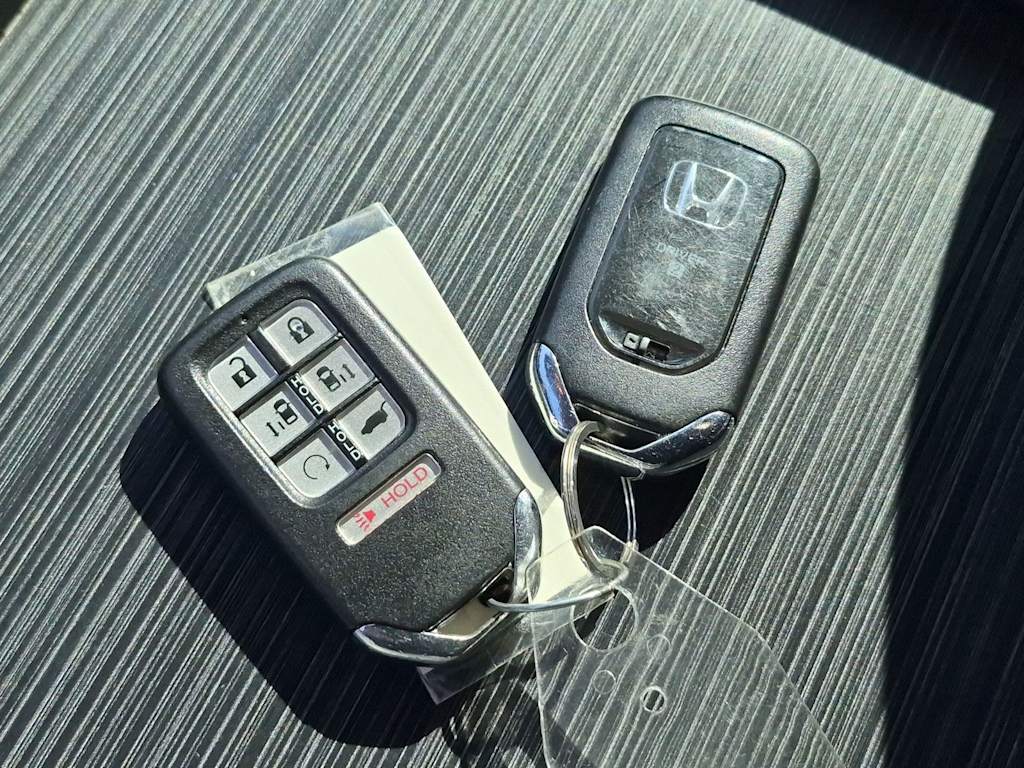 Thumbnail: 2019 Honda Odyssey - 19