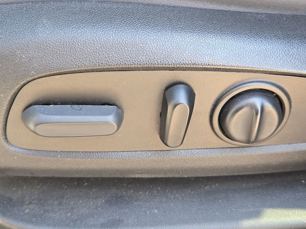 Thumbnail: 2021 Buick Enclave - 24
