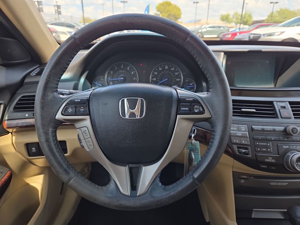 Thumbnail: 2012 Honda Crosstour - 15