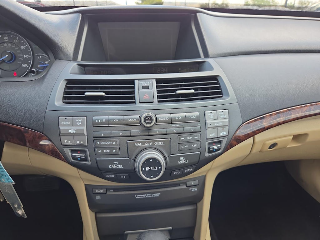 Thumbnail: 2012 Honda Crosstour - 31
