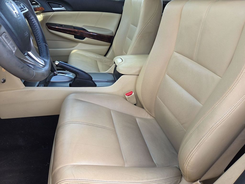 Thumbnail: 2012 Honda Crosstour - 11