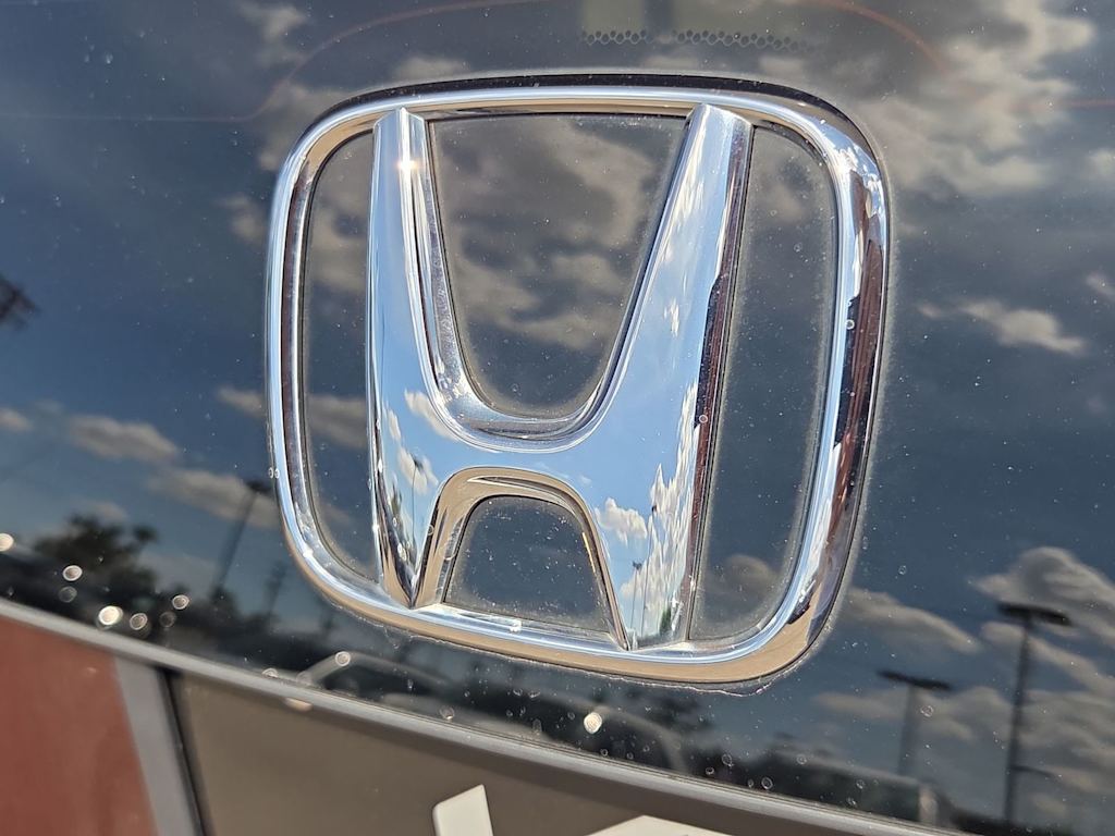 Thumbnail: 2012 Honda Crosstour - 24